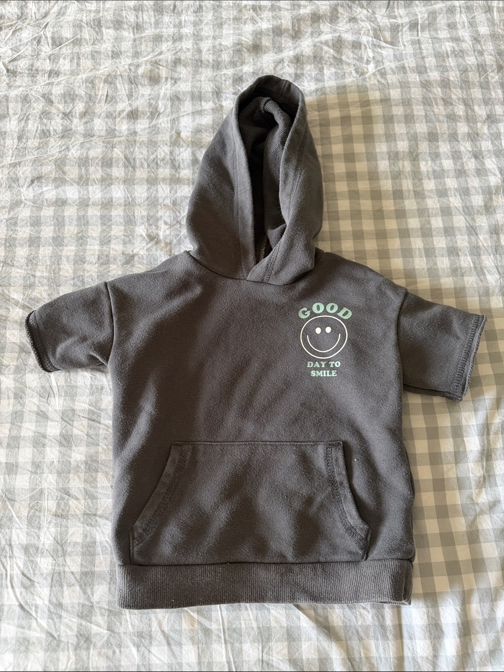 Kids Short-Sleeve Hoodie - Charcoal with Mint Smiley Graphic